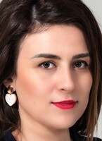 ΕΡΜΙΟΝΗ ΛΑΖΑΡΙΔΟΥ