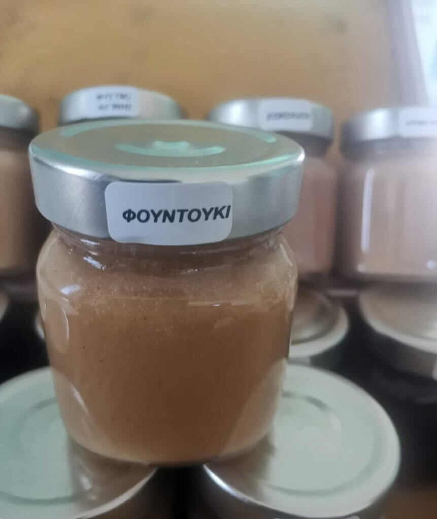 honey cream with hazelnut