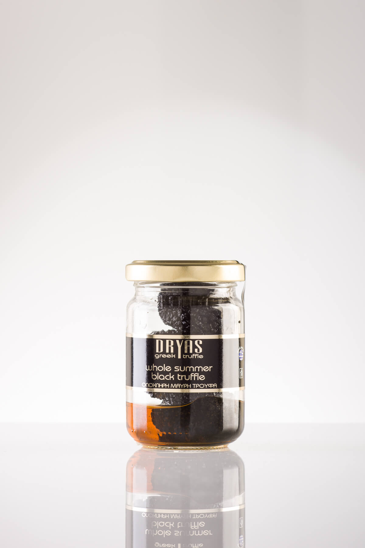 Ολόκληρη μαύρη τρούφα