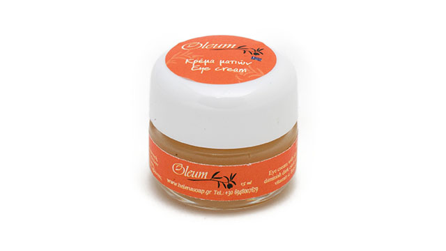 Eye cream with olive oil and chamomile