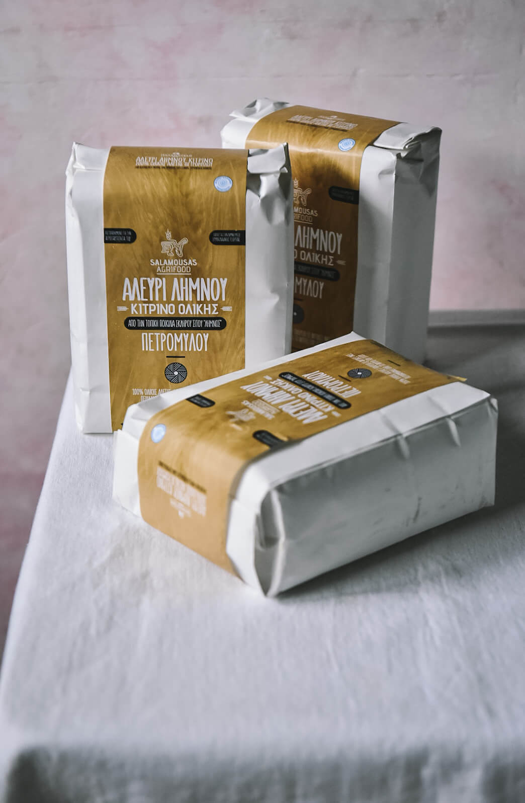 Αλεύρι Λήμνου Κίτρινο ολικής Πετρόμυλου