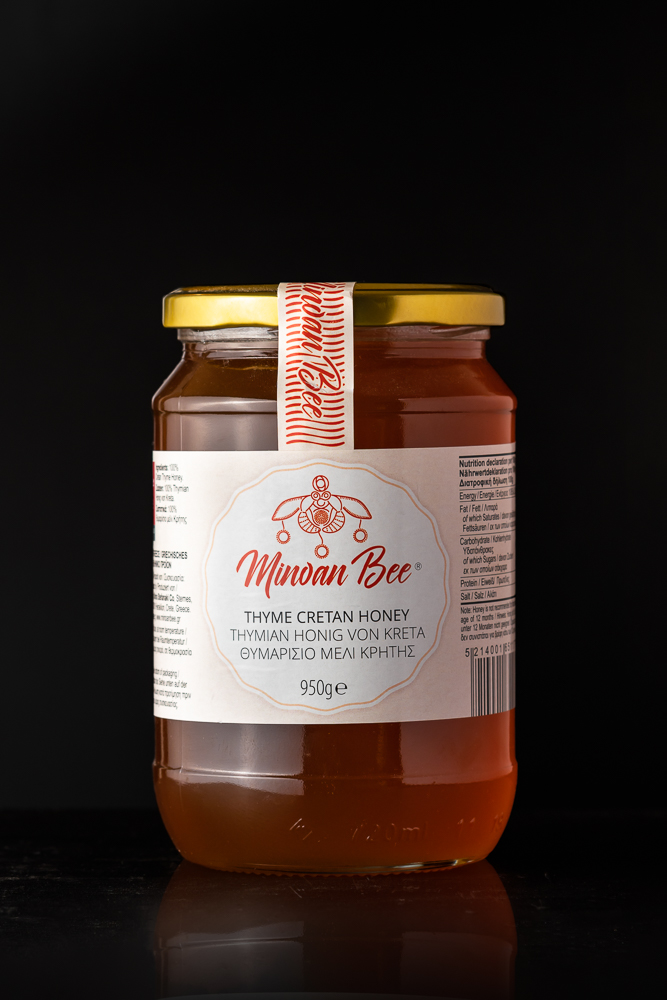 Θυμαρίσιο Μέλι Κρήτης 950gr (κλασικό βάζο) Θυμαρίσιο Μέλι Κρήτης 950gr (κλασικό βάζο)