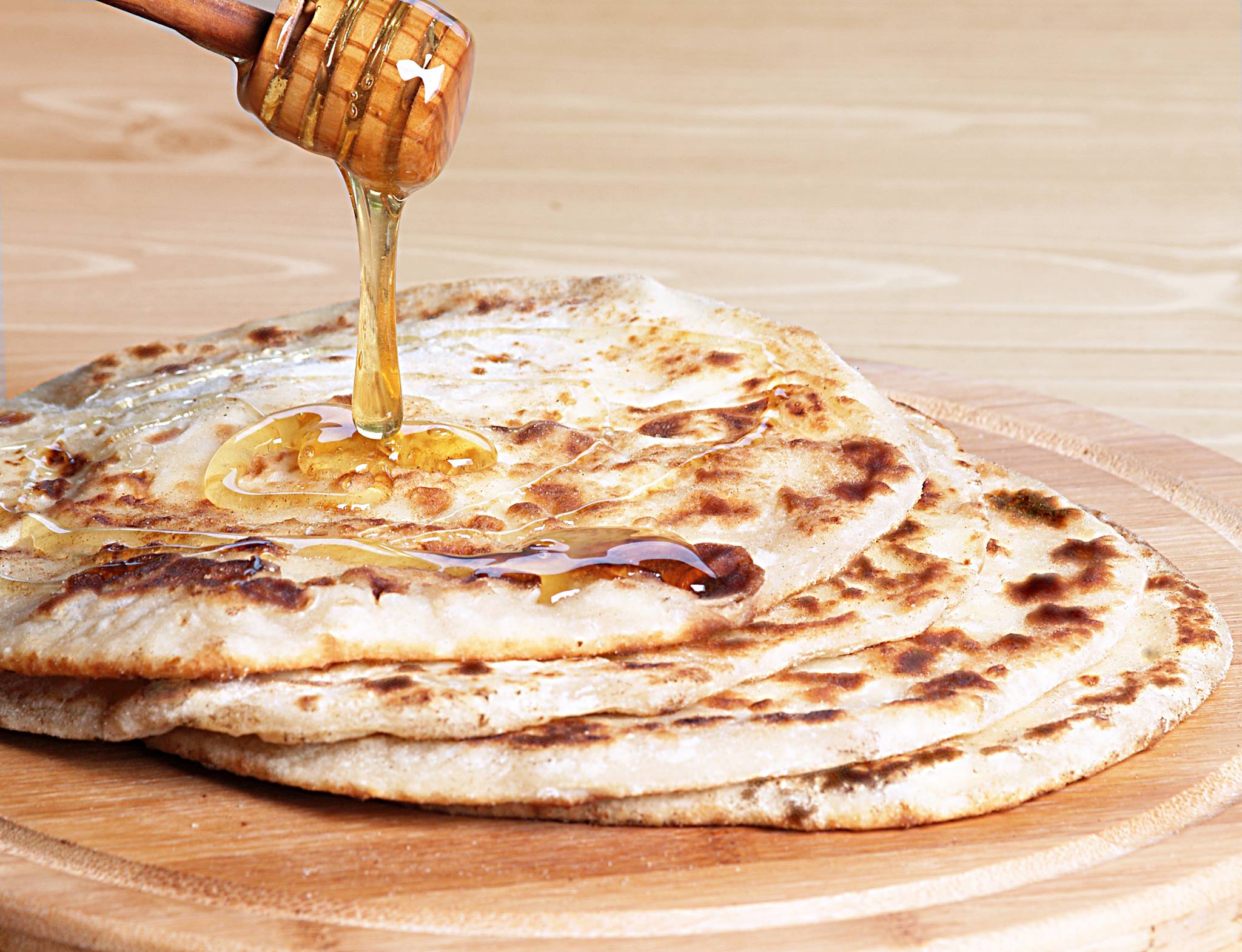 TRADITIONAL CHEESE PIE FROM SFAKIA