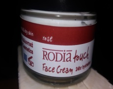 Rose – Natural Cosmetics.