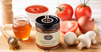 TOMATO SAUCE WITH AGARICUS & HONEY