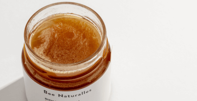 ΒΙΟΛΟΓΙΚΟ ΜΕΛΙ ΠΕΥΚΟΥ Φωτογραφία 