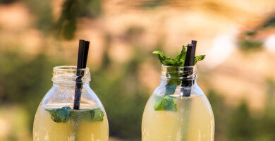 lemonade of Andros with ginger, sugar ffree. Photo 