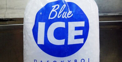 Συσκευασία 8 κιλών παγάκια (τετράγωνο συμπαγές περίπου 17-18gr.) Photo 