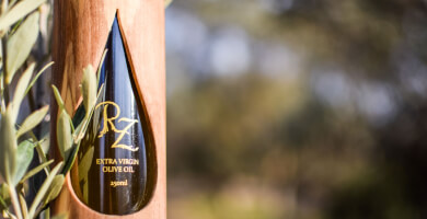 ΞΥΛΙΝΟ ΜΠΟΥΚΑΛΙ ΑΠΟ ΕΛΙΑ RIZA ZOE - 200 ML - ΣΧΕΔΙΟ ΣΤΑΓΟΝΑ Φωτογραφία 