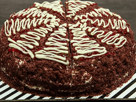 AMERICAN STYLE RED VELVET CAKE Photo 