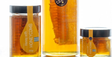 Honey with Honeycomb Photo 