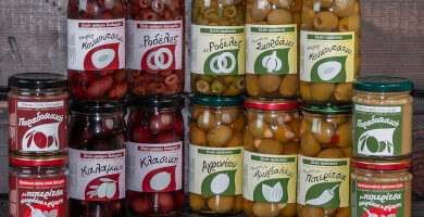 Olives in glass jar Kakkavos estate