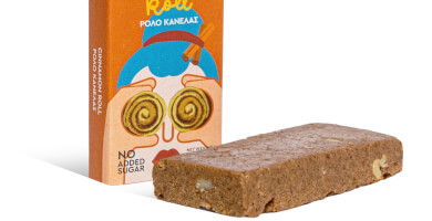 CINNAMON ROLL PROTEIN FUDGE