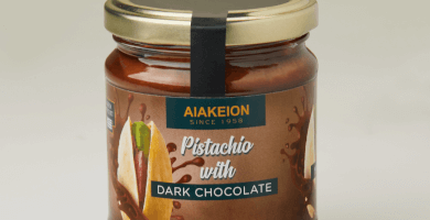 Dark Chocolate with Pistachio spread