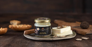BUTTER WITH BLACK TRUFFLE