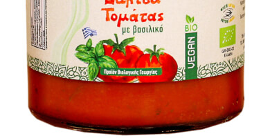 ΣΑΛΤΣΑ ΤΟΜΑΤΑΣ ΜΕ ΒΑΣΙΛΙΚΟ