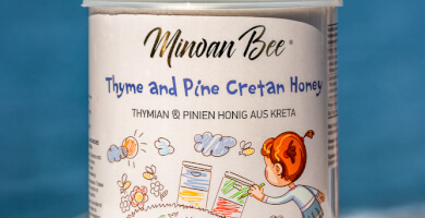 Μέλι από Θυμάρι και Πεύκο Κρήτης 900gr (μεταλλικό δοχείο παιδικό)