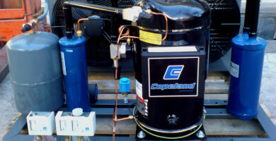 REFRIGERATING MACHINE Photo 