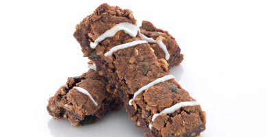 Oat bar with chocolate