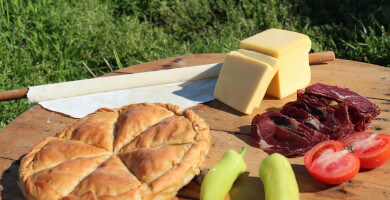 HANDMADE CAMEL MEAT PIE